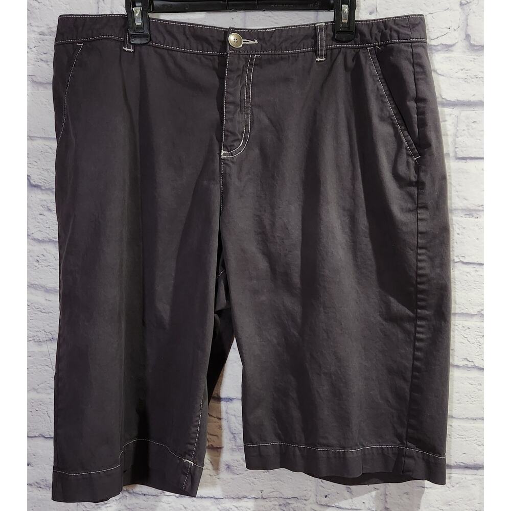 Kim Rogers Black Flat Front Slashed Pockets Shorts 18 Lightweight Soft Stretch